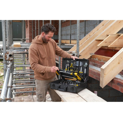 Купить Набор инструментов из 142 предметов STANLEY STMT98109-1. Официальный магазин Dewalt Украина. Фирменный инструмент и оборудовние DeWALT, STANLEY, BLACK+DECKER, BOSTITCH