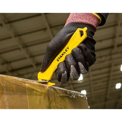 Купити Ніж односторонній STANLEY STHT10355-1. Офіційний магазин Dewalt Україна. Фірмовий інструмент та обладнання DeWALT, STANLEY, BLACK+DECKER, BOSTITCH