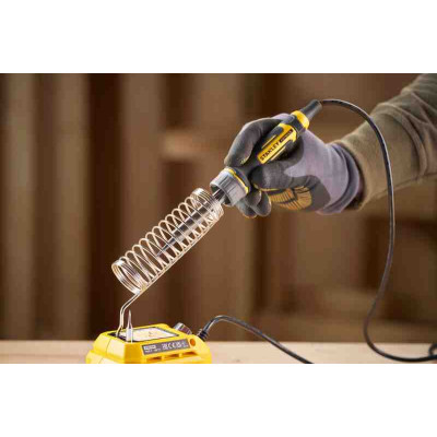 Купити Паяльник акумуляторний STANLEY FATMAX SFMCE040B. Офіційний магазин Dewalt Україна. Фірмовий інструмент та обладнання DeWALT, STANLEY, BLACK+DECKER, BOSTITCH