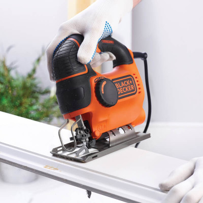 Купити Пила лобзикова мережева BLACK+DECKER KS901PEK. Офіційний магазин Dewalt Україна. Фірмовий інструмент та обладнання DeWALT, STANLEY, BLACK+DECKER, BOSTITCH