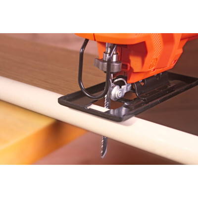 Купити Пила лобзикова мережева BLACK+DECKER BES603. Офіційний магазин Dewalt Україна. Фірмовий інструмент та обладнання DeWALT, STANLEY, BLACK+DECKER, BOSTITCH