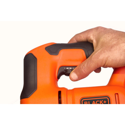 Купити Пила лобзикова мережева BLACK+DECKER BES603. Офіційний магазин Dewalt Україна. Фірмовий інструмент та обладнання DeWALT, STANLEY, BLACK+DECKER, BOSTITCH