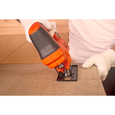 Купити Пила лобзикова мережева BLACK+DECKER BES603. Офіційний магазин Dewalt Україна. Фірмовий інструмент та обладнання DeWALT, STANLEY, BLACK+DECKER, BOSTITCH