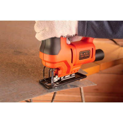 Купити Пила лобзикова мережева BLACK+DECKER BES603. Офіційний магазин Dewalt Україна. Фірмовий інструмент та обладнання DeWALT, STANLEY, BLACK+DECKER, BOSTITCH