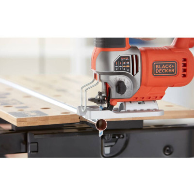 Купити Пила лобзикова мережева BLACK+DECKER BES610. Офіційний магазин Dewalt Україна. Фірмовий інструмент та обладнання DeWALT, STANLEY, BLACK+DECKER, BOSTITCH