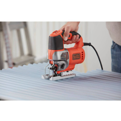 Купити Пила лобзикова мережева BLACK+DECKER BES610. Офіційний магазин Dewalt Україна. Фірмовий інструмент та обладнання DeWALT, STANLEY, BLACK+DECKER, BOSTITCH