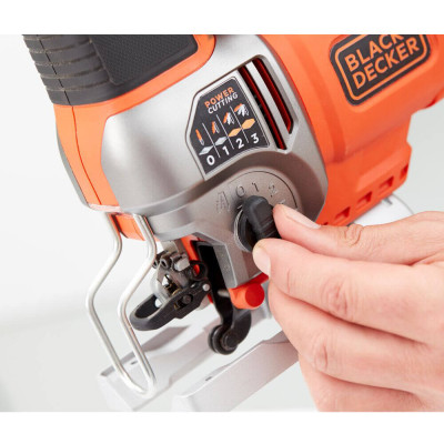 Купити Пила лобзикова мережева BLACK+DECKER BES610. Офіційний магазин Dewalt Україна. Фірмовий інструмент та обладнання DeWALT, STANLEY, BLACK+DECKER, BOSTITCH