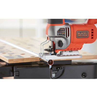 Купити Пила лобзикова мережева BLACK+DECKER BES610. Офіційний магазин Dewalt Україна. Фірмовий інструмент та обладнання DeWALT, STANLEY, BLACK+DECKER, BOSTITCH