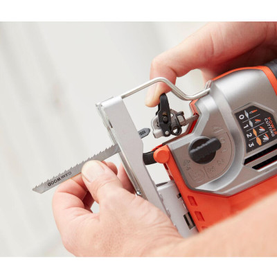 Купити Пила лобзикова мережева BLACK+DECKER BES610. Офіційний магазин Dewalt Україна. Фірмовий інструмент та обладнання DeWALT, STANLEY, BLACK+DECKER, BOSTITCH