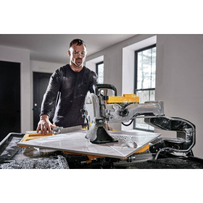 Купити Плиткоріз настільний мережевий DeWALT D36000. Офіційний магазин Dewalt Україна. Фірмовий інструмент та обладнання DeWALT, STANLEY, BLACK+DECKER, BOSTITCH