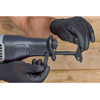 Купить Пила сабельная сетевая BLACK+DECKER BES301. Официальный магазин Dewalt Украина. Фирменный инструмент и оборудовние DeWALT, STANLEY, BLACK+DECKER, BOSTITCH