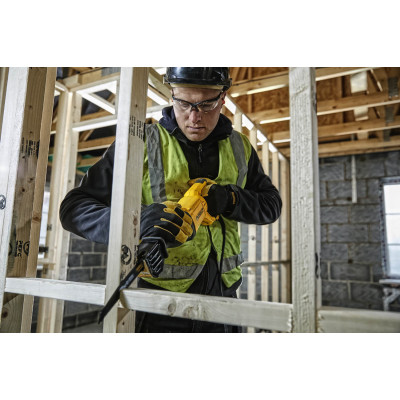 Купити Пила шабельна мережева DeWALT DWE305PK. Офіційний магазин Dewalt Україна. Фірмовий інструмент та обладнання DeWALT, STANLEY, BLACK+DECKER, BOSTITCH