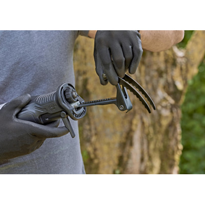 Купити Пила шабельна мережева BLACK+DECKER BES301K. Офіційний магазин Dewalt Україна. Фірмовий інструмент та обладнання DeWALT, STANLEY, BLACK+DECKER, BOSTITCH