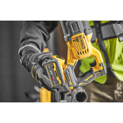 Купити Пила шабельна акумуляторна DeWALT DCS386NT. Офіційний магазин Dewalt Україна. Фірмовий інструмент та обладнання DeWALT, STANLEY, BLACK+DECKER, BOSTITCH
