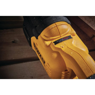 Купить Пила сабельная аккумуляторная DeWALT DCS386T1. Официальный магазин Dewalt Украина. Фирменный инструмент и оборудовние DeWALT, STANLEY, BLACK+DECKER, BOSTITCH