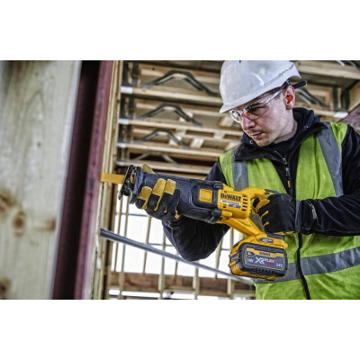 Купити Пила шабельна акумуляторна DeWALT DCS389T2. Офіційний магазин Dewalt Україна. Фірмовий інструмент та обладнання DeWALT, STANLEY, BLACK+DECKER, BOSTITCH