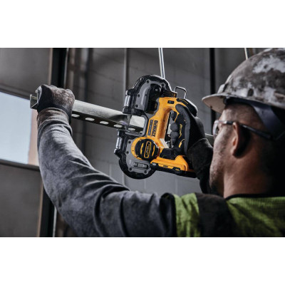 Купити Пила стрічкова акумуляторна безщіткова DeWALT DCS377NT. Офіційний магазин Dewalt Україна. Фірмовий інструмент та обладнання DeWALT, STANLEY, BLACK+DECKER, BOSTITCH