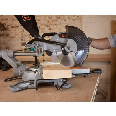 Купити Пила торцювальна мережева BLACK+DECKER BES710. Офіційний магазин Dewalt Україна. Фірмовий інструмент та обладнання DeWALT, STANLEY, BLACK+DECKER, BOSTITCH
