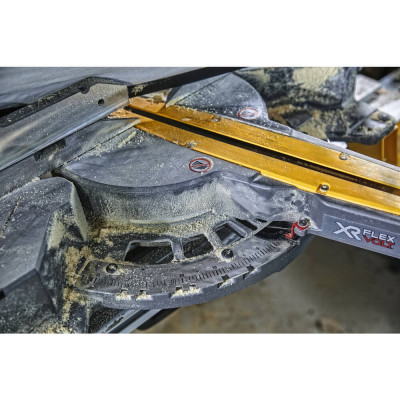 Купити Пила торцювальна акумуляторна безщіткова DeWALT DCS727N. Офіційний магазин Dewalt Україна. Фірмовий інструмент та обладнання DeWALT, STANLEY, BLACK+DECKER, BOSTITCH
