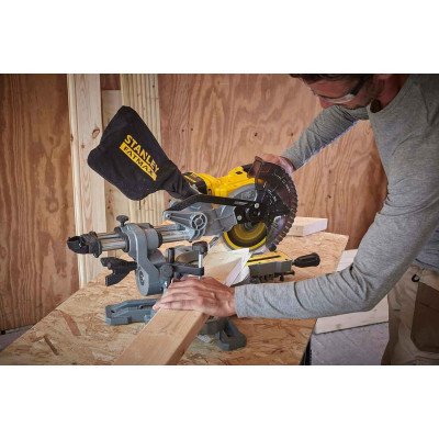 Купити Пила торцювальна акумуляторна STANLEY FATMAX SFMCS701M1. Офіційний магазин Dewalt Україна. Фірмовий інструмент та обладнання DeWALT, STANLEY, BLACK+DECKER, BOSTITCH