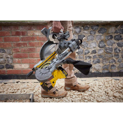 Купити Пила торцювальна акумуляторна STANLEY FATMAX SFMCS701M1. Офіційний магазин Dewalt Україна. Фірмовий інструмент та обладнання DeWALT, STANLEY, BLACK+DECKER, BOSTITCH
