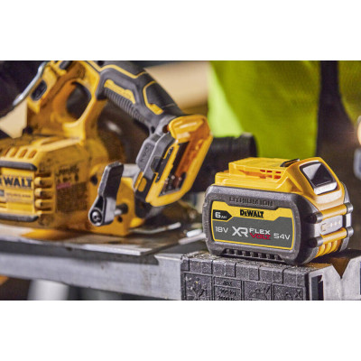 Купити Пила дискова акумуляторна безщіткова DeWALT DCS573NT. Офіційний магазин Dewalt Україна. Фірмовий інструмент та обладнання DeWALT, STANLEY, BLACK+DECKER, BOSTITCH