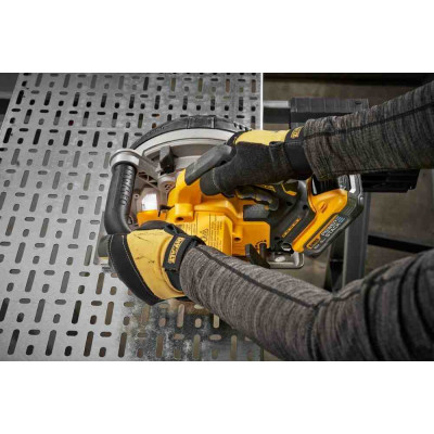 Купити Пилка дискова по металу акумуляторна DeWALT DCS383H2. Офіційний магазин Dewalt Україна. Фірмовий інструмент та обладнання DeWALT, STANLEY, BLACK+DECKER, BOSTITCH