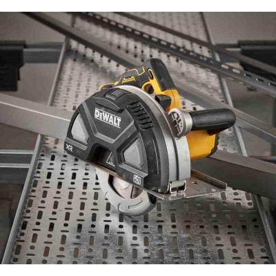 Купити Пилка дискова по металу акумуляторна DeWALT DCS383N. Офіційний магазин Dewalt Україна. Фірмовий інструмент та обладнання DeWALT, STANLEY, BLACK+DECKER, BOSTITCH