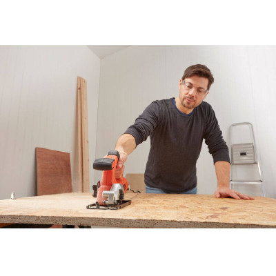 Купити Пила дискова мережева BLACK+DECKER BES510. Офіційний магазин Dewalt Україна. Фірмовий інструмент та обладнання DeWALT, STANLEY, BLACK+DECKER, BOSTITCH