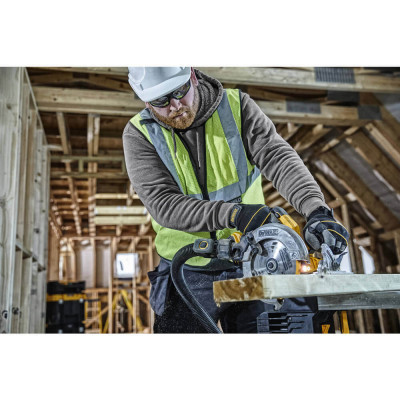 Купити Пила дискова акумуляторна DeWALT DCS570P2. Офіційний магазин Dewalt Україна. Фірмовий інструмент та обладнання DeWALT, STANLEY, BLACK+DECKER, BOSTITCH