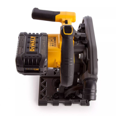 Купити Пила дискова занурювальна акумуляторна DeWALT DCS520T2. Офіційний магазин Dewalt Україна. Фірмовий інструмент та обладнання DeWALT, STANLEY, BLACK+DECKER, BOSTITCH