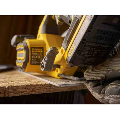 Купить Пила циркулярная аккумуляторная STANLEY FATMAX SFMCS550B. Официальный магазин Dewalt Украина. Фирменный инструмент и оборудовние DeWALT, STANLEY, BLACK+DECKER, BOSTITCH