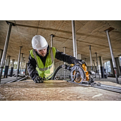 Купити Пила дискова акумуляторна DeWALT DCS579X2. Офіційний магазин Dewalt Україна. Фірмовий інструмент та обладнання DeWALT, STANLEY, BLACK+DECKER, BOSTITCH
