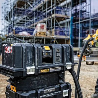 Купити Пилосос акумуляторний безщітковий DeWALT DCV586MT2. Офіційний магазин Dewalt Україна. Фірмовий інструмент та обладнання DeWALT, STANLEY, BLACK+DECKER, BOSTITCH