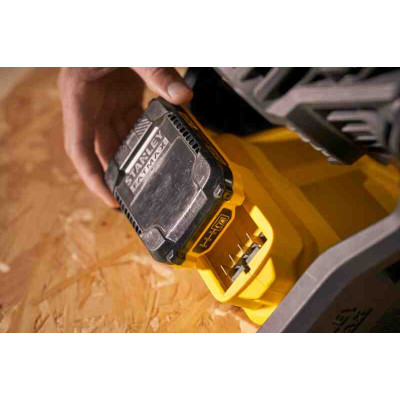 Купити Повітродувка-вентилятор акумуляторний STANLEY FATMAX SFMCE001B. Офіційний магазин Dewalt Україна. Фірмовий інструмент та обладнання DeWALT, STANLEY, BLACK+DECKER, BOSTITCH