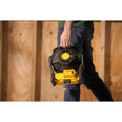 Купити Повітродувка-вентилятор акумуляторний STANLEY FATMAX SFMCE001B. Офіційний магазин Dewalt Україна. Фірмовий інструмент та обладнання DeWALT, STANLEY, BLACK+DECKER, BOSTITCH