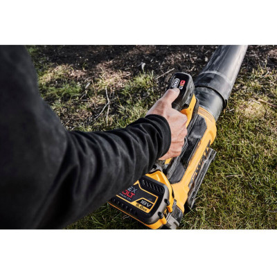 Купити Повітродувка акумуляторна безщіткова DeWALT DCMBL777X1. Офіційний магазин Dewalt Україна. Фірмовий інструмент та обладнання DeWALT, STANLEY, BLACK+DECKER, BOSTITCH