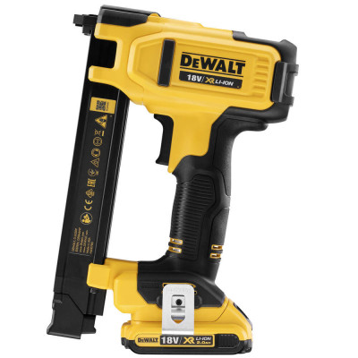 Купити Степлер скобозабивний акумуляторний DeWALT DCN701D2. Офіційний магазин Dewalt Україна. Фірмовий інструмент та обладнання DeWALT, STANLEY, BLACK+DECKER, BOSTITCH