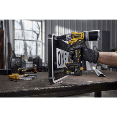 Купити Заклепочник акумуляторний безщітковий DeWALT DCF414NT. Офіційний магазин Dewalt Україна. Фірмовий інструмент та обладнання DeWALT, STANLEY, BLACK+DECKER, BOSTITCH