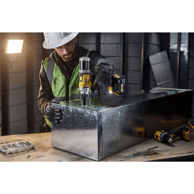 Купити Заклепочник акумуляторний безщітковий DeWALT DCF414NT. Офіційний магазин Dewalt Україна. Фірмовий інструмент та обладнання DeWALT, STANLEY, BLACK+DECKER, BOSTITCH