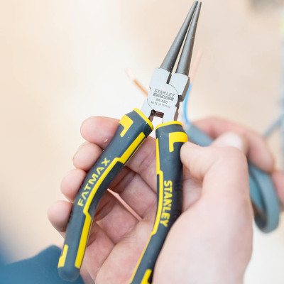 Купить Круглогубцы FatMax® длиной 165 мм STANLEY 0-84-496. Официальный магазин Dewalt Украина. Фирменный инструмент и оборудовние DeWALT, STANLEY, BLACK+DECKER, BOSTITCH