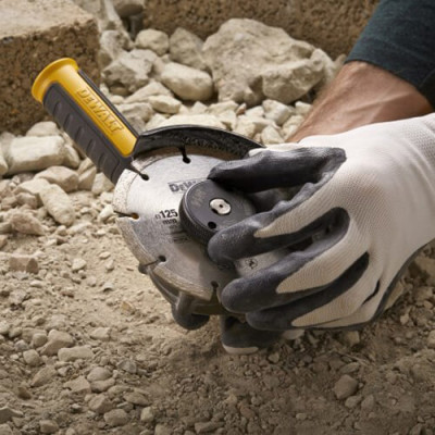 Купити Гайка притискна швидкознімна DeWALT DT3559. Офіційний магазин Dewalt Україна. Фірмовий інструмент та обладнання DeWALT, STANLEY, BLACK+DECKER, BOSTITCH