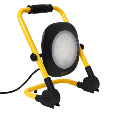 Купити Прожектор світлодіодний STANLEY SXLS35527E. Офіційний магазин Dewalt Україна. Фірмовий інструмент та обладнання DeWALT, STANLEY, BLACK+DECKER, BOSTITCH