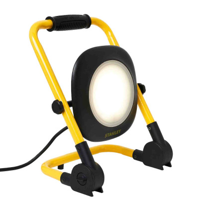 Купити Прожектор світлодіодний STANLEY SXLS35527E. Офіційний магазин Dewalt Україна. Фірмовий інструмент та обладнання DeWALT, STANLEY, BLACK+DECKER, BOSTITCH