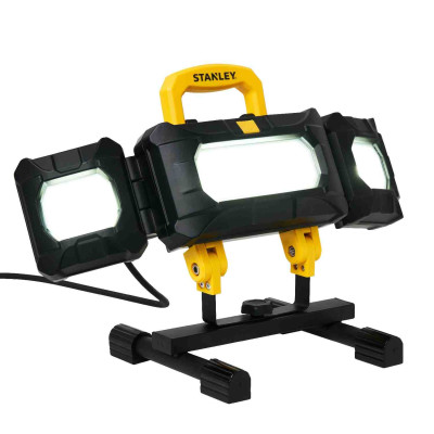 Купить Прожектор светодиодный STANLEY SXLS37180E. Официальный магазин Dewalt Украина. Фирменный инструмент и оборудовние DeWALT, STANLEY, BLACK+DECKER, BOSTITCH