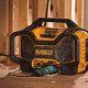 Купити Зарядний пристрій-радіоприймач DeWALT DCR027. Офіційний магазин Dewalt Україна. Фірмовий інструмент та обладнання DeWALT, STANLEY, BLACK+DECKER, BOSTITCH