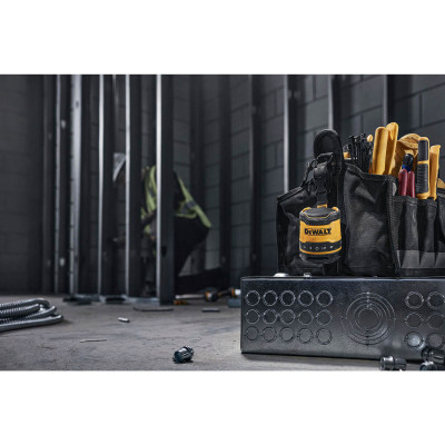 Купити Колонка портативна акумуляторна DeWALT DCR009. Офіційний магазин Dewalt Україна. Фірмовий інструмент та обладнання DeWALT, STANLEY, BLACK+DECKER, BOSTITCH