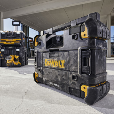 Купити Зарядний пристрій - радіоприймач DeWALT DWST1-81078. Офіційний магазин Dewalt Україна. Фірмовий інструмент та обладнання DeWALT, STANLEY, BLACK+DECKER, BOSTITCH