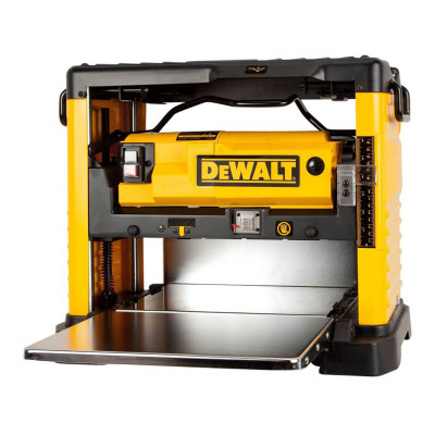 Купити Верстат рейсмусний мережевий DeWALT DW733. Офіційний магазин Dewalt Україна. Фірмовий інструмент та обладнання DeWALT, STANLEY, BLACK+DECKER, BOSTITCH