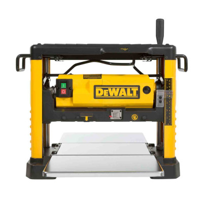 Купити Верстат рейсмусний мережевий DeWALT DW733. Офіційний магазин Dewalt Україна. Фірмовий інструмент та обладнання DeWALT, STANLEY, BLACK+DECKER, BOSTITCH